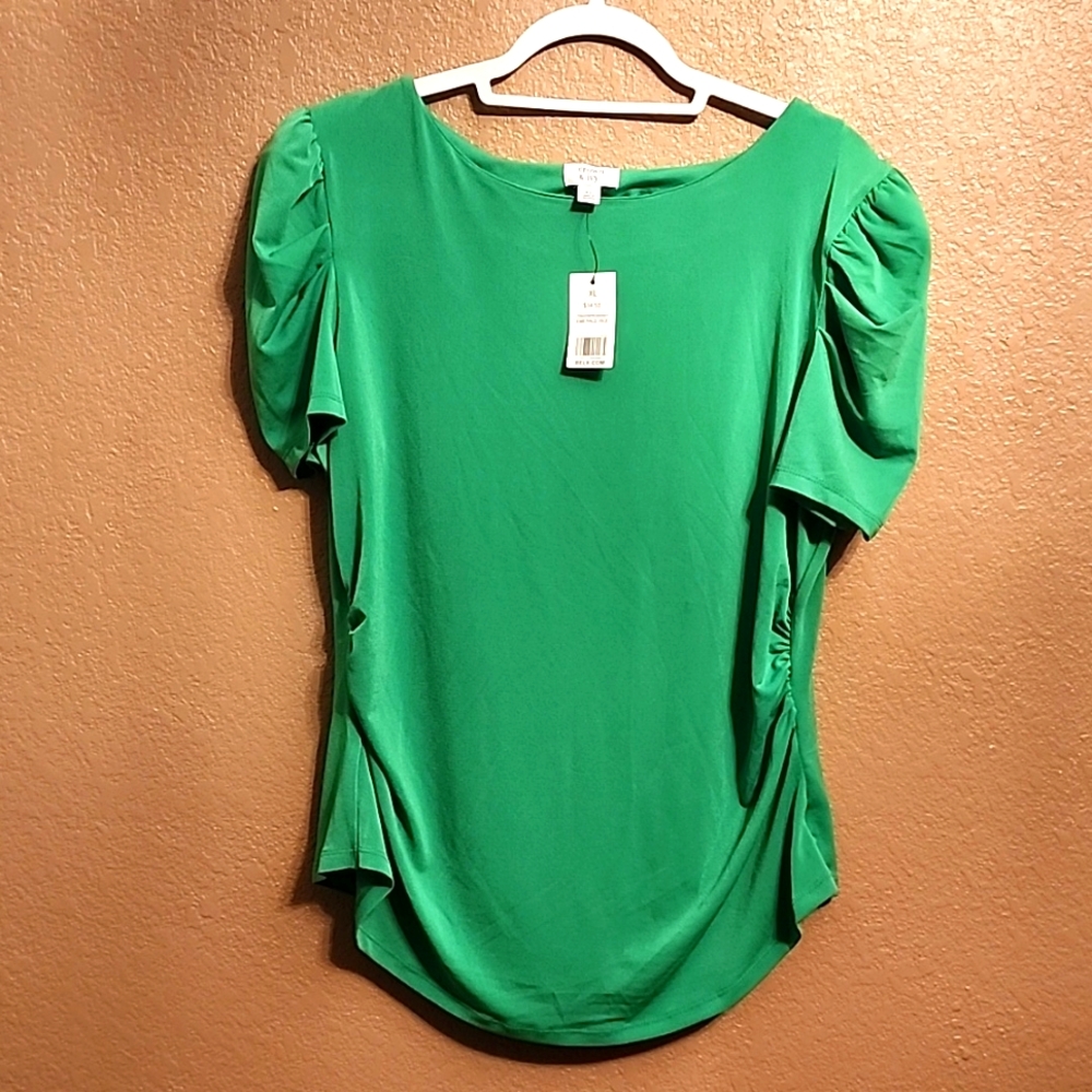 NWT Crown and Ivy Green blouse, XL